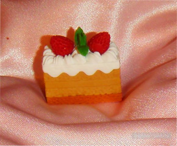 Аксессуары для маленьких куколок. Миниатюра для кукол - еда (фото 3)