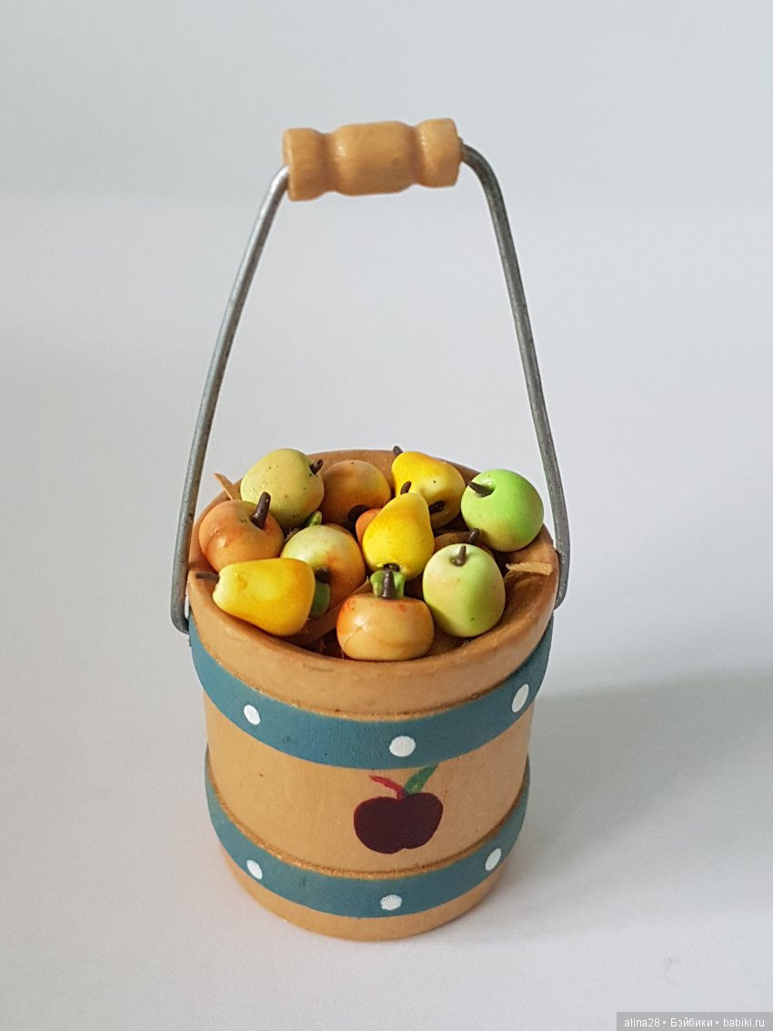 Яблоки и груши из полимерной глины