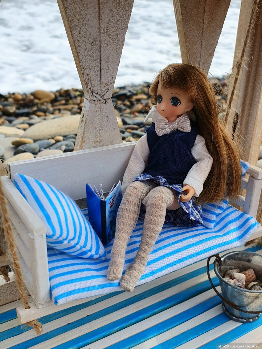 Беседка в морском стиле из декоративного фонаря