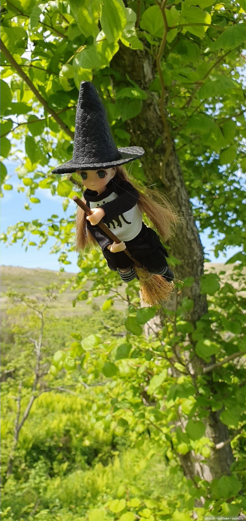 Как Юми учила летать на метле