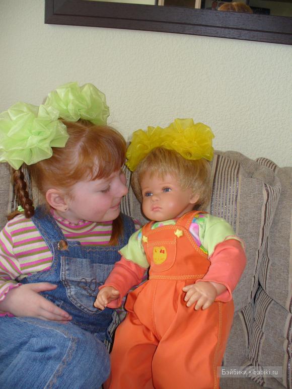 Мама сшила мне штаны, или Николь на прогулке. Кукла Паола Рейна