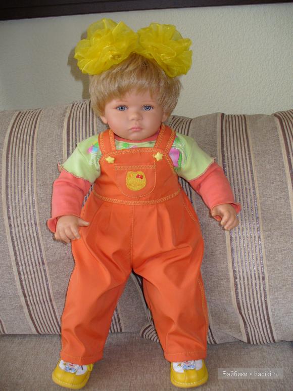 Мама сшила мне штаны, или Николь на прогулке. Кукла Паола Рейна