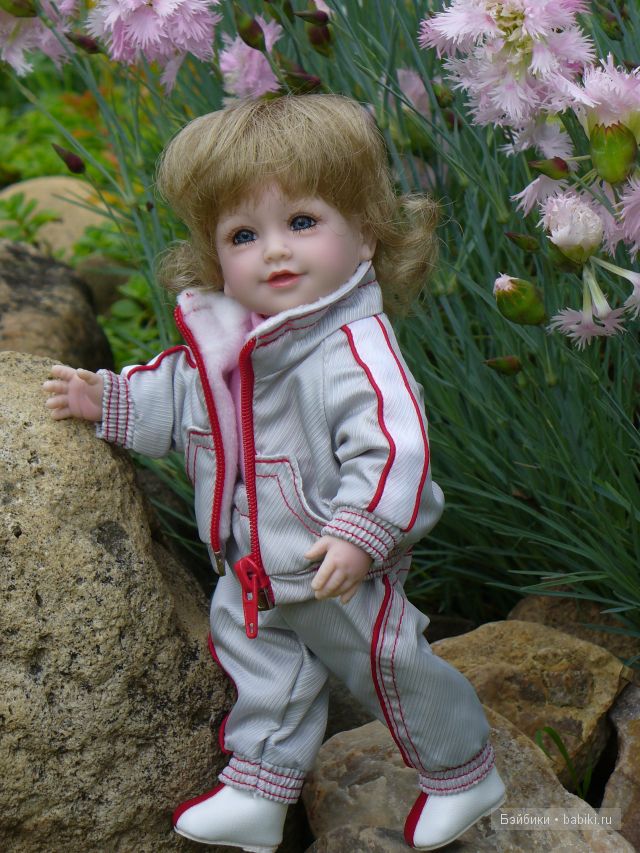 Адора Эрика