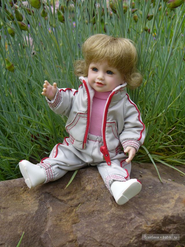 Адора Эрика