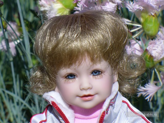 Адора Эрика