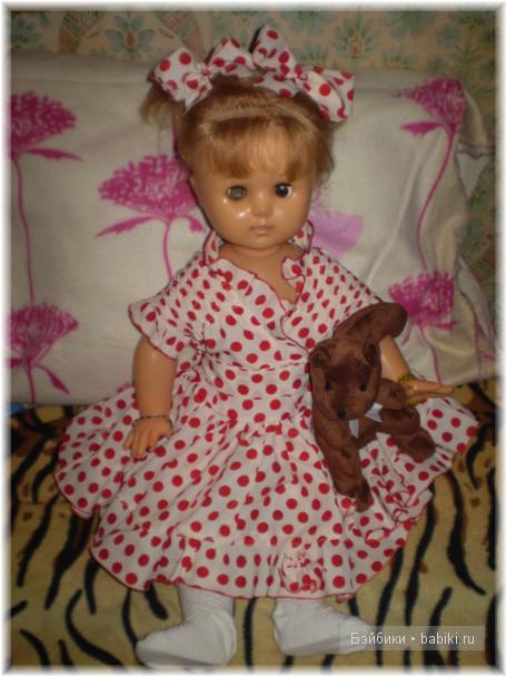 Новенькое платьице для куклы (фото 2)