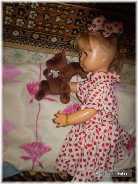 Новенькое платьице для куклы (фото 5)