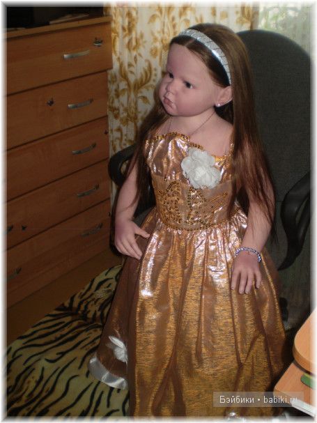 Сияния золота! Праздничное платья для Алианны своими руками (фото 10)