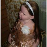 Сияния золота!  Праздничное платья для Алианны своими руками!