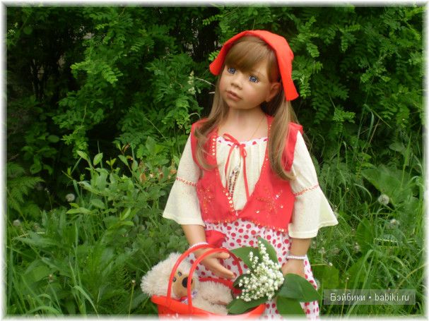 Аланна в роли Красной шапочки (фото 8)