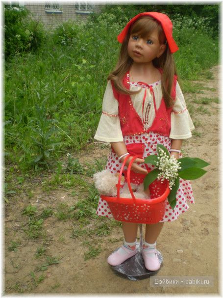 Аланна в роли Красной шапочки (фото 4)