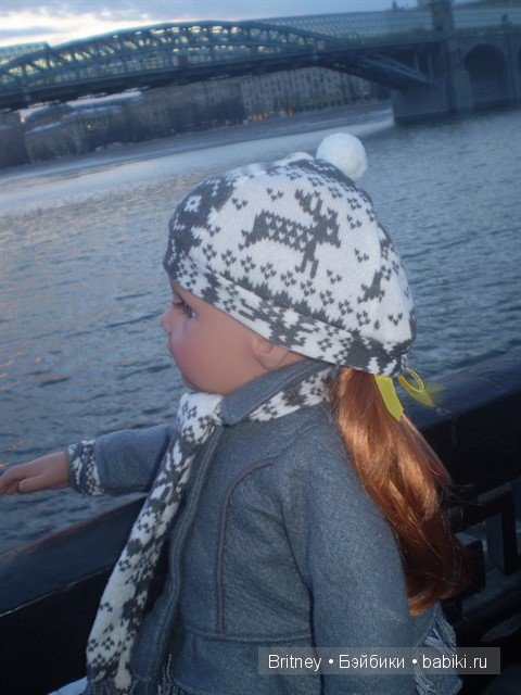 Медина в парке. Кукла Готц