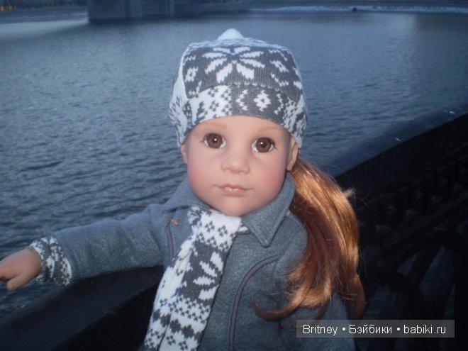 Медина в парке. Кукла Готц