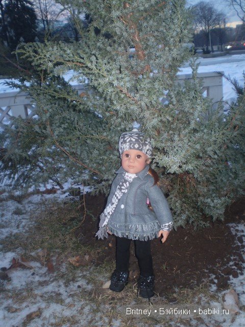 Медина в парке. Кукла Готц