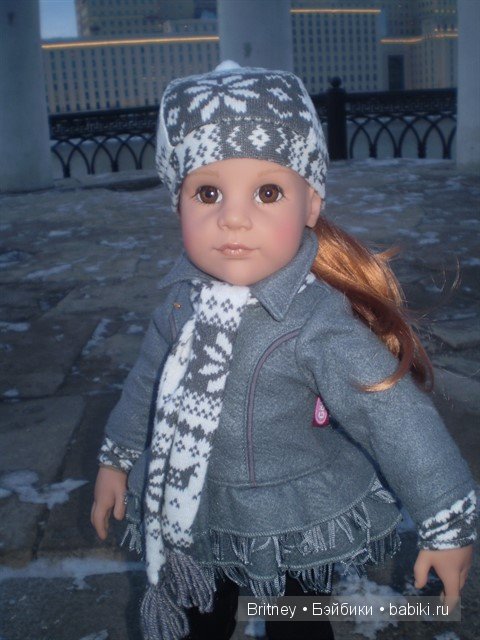 Медина в парке. Кукла Готц