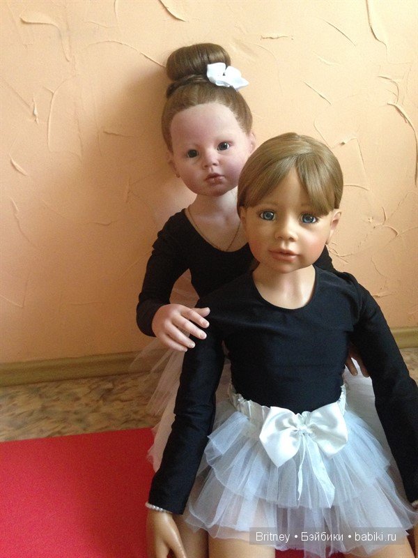 Алианна и Аланна маленькие балеринки