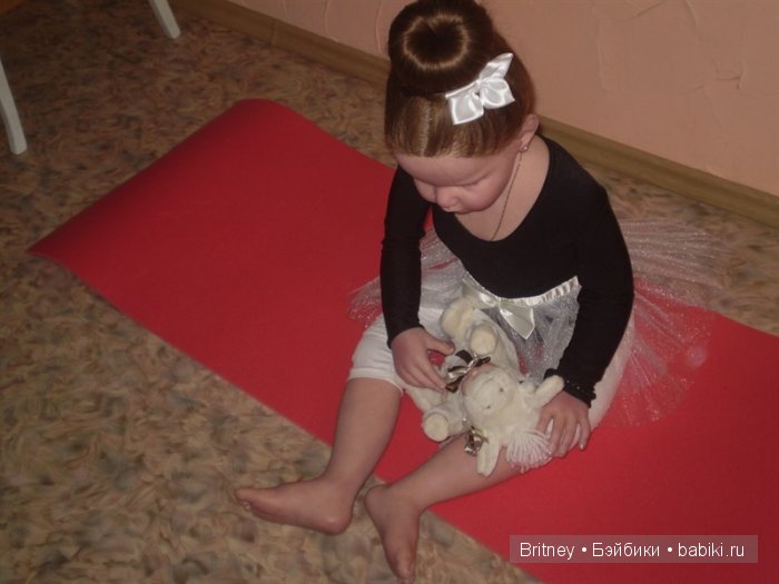 Алианна и Аланна маленькие балеринки