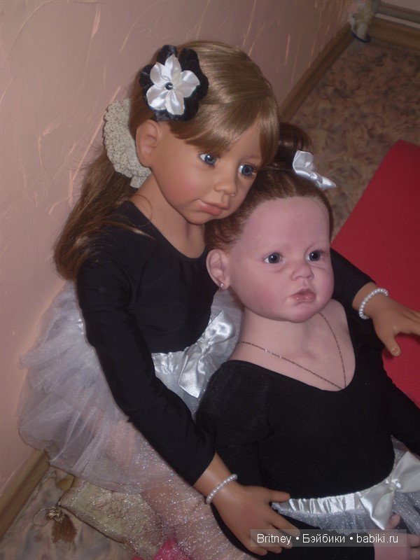 Алианна и Аланна маленькие балеринки