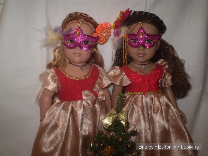 Медина и София Новогодние наряды девочек (фото 2)