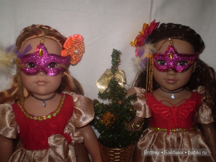 Медина и София Новогодние наряды девочек (фото 5)