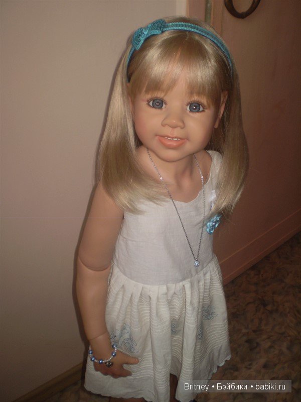 Летнее платьице для Риты — Куклы Monika Levenig и Monika Peter