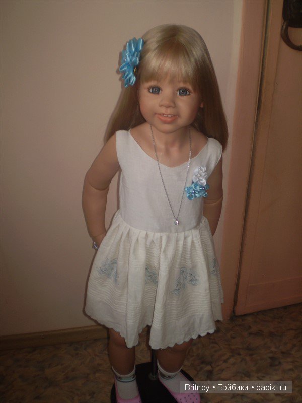 Летнее платьице для Риты — Куклы Monika Levenig и Monika Peter