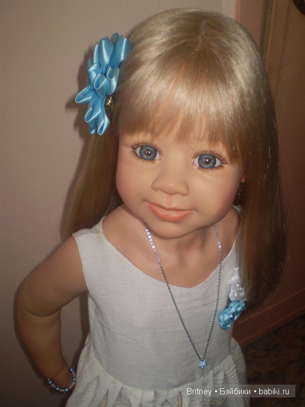 Летнее платьице для Риты — Куклы Monika Levenig и Monika Peter