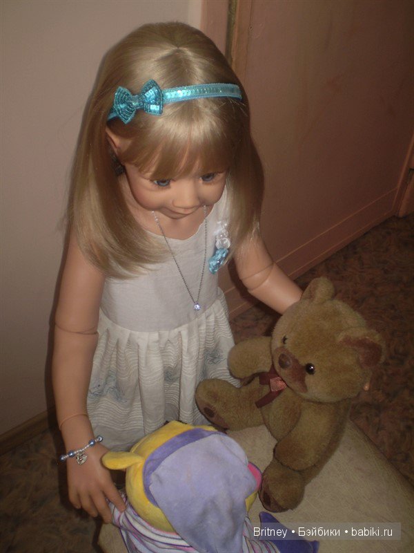 Летнее платьице для Риты — Куклы Monika Levenig и Monika Peter