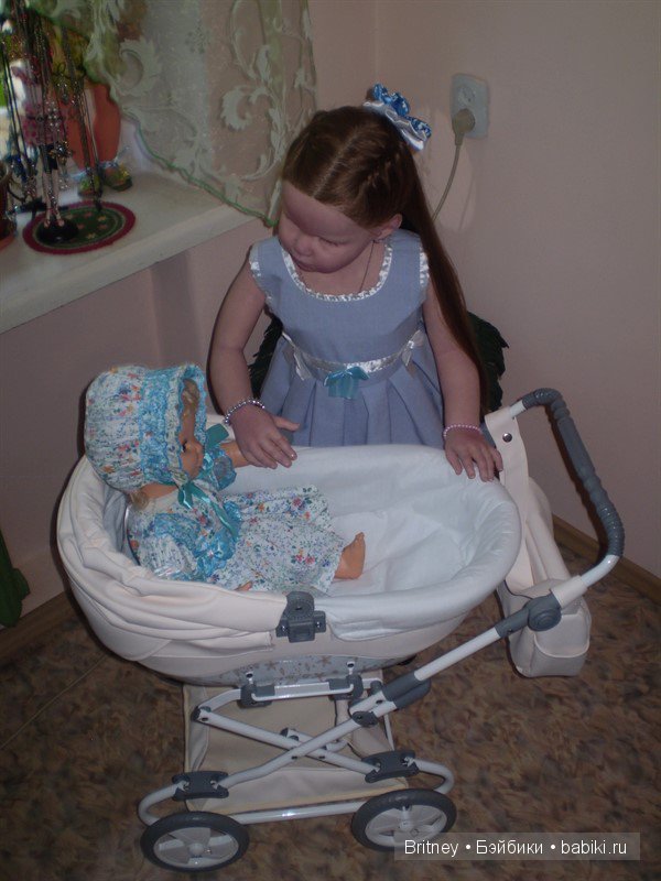 Новая красота, колясочка для кукол