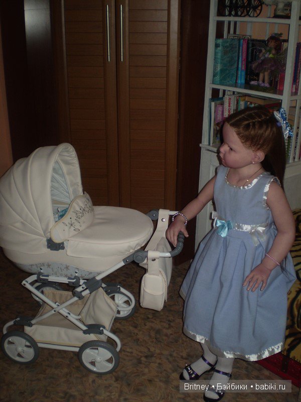 Новая красота, колясочка для кукол