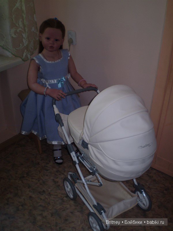 Новая красота, колясочка для кукол