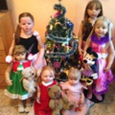 Девочки и ёлочка