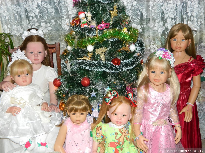 Девчата в Новый Год — Домашние коллекции кукол: фото собраний