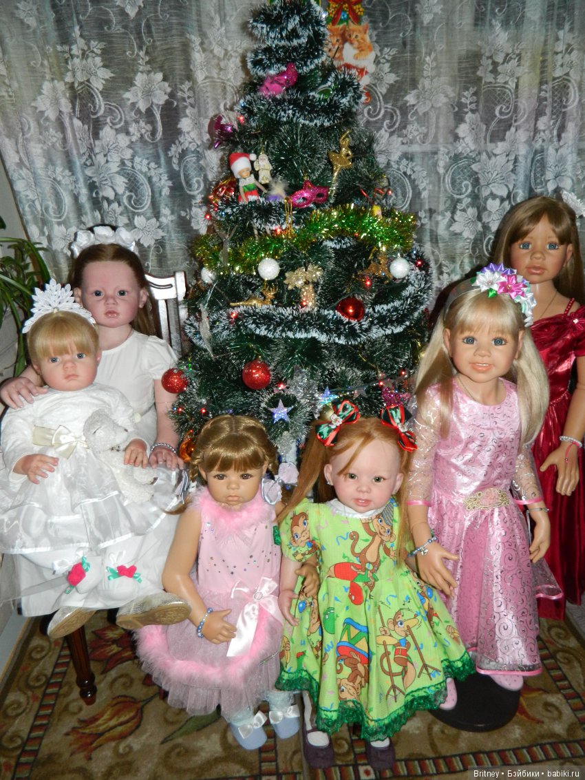 Девчата в Новый Год — Домашние коллекции кукол: фото собраний
