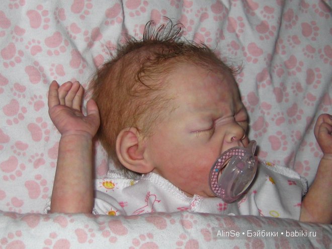 Моя маленькая, зевающая крошка реборн (фото 2)