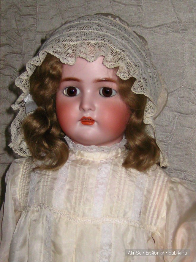 Моя первая антикварная кукла