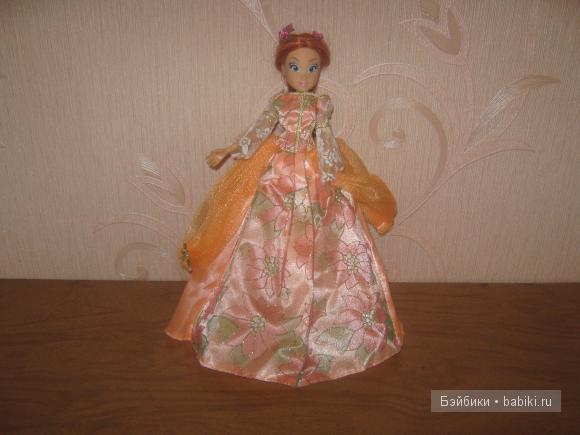 Ещё один подарок - кукла Winх Блум (фото 4)