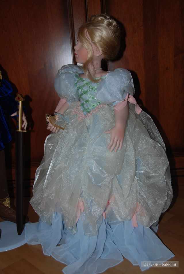 Эксклюзивная фарфоровая коллекция Ute Kase Lepp по одноименной сказке "Золушка" (фото 5)