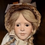 Фарфоровая студийная кукла от Ruth Treffeisen