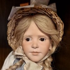 Фарфоровая студийная кукла от Ruth Treffeisen
