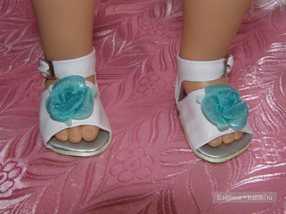 Много обуви не бывакт — Одежда и обувь для кукол своими руками: фото (фото 2)