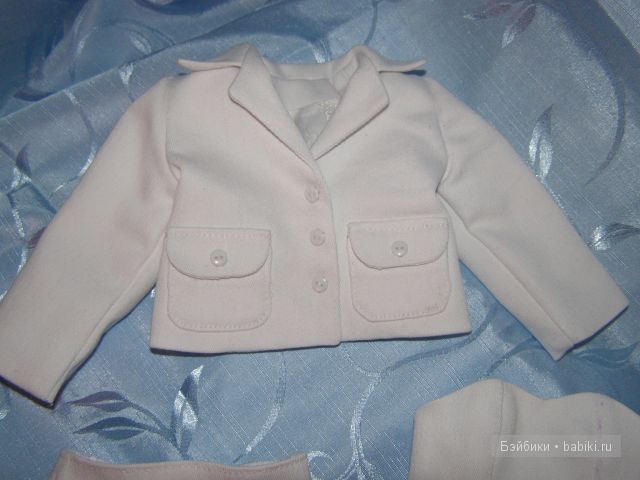 Белый костюм тройка — Одежда и обувь для кукол своими руками: фото