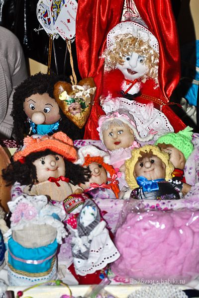 Ярмарка рукодельниц «Весенняя капель» в Южно-Сахалинске, 2012