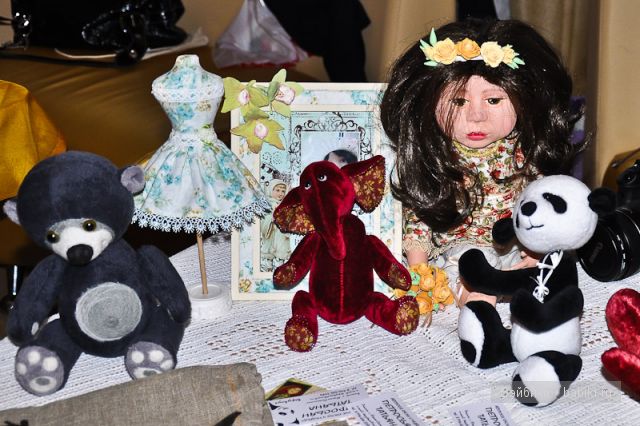 Ярмарка рукодельниц «Весенняя капель» в Южно-Сахалинске, 2012 (фото 3)