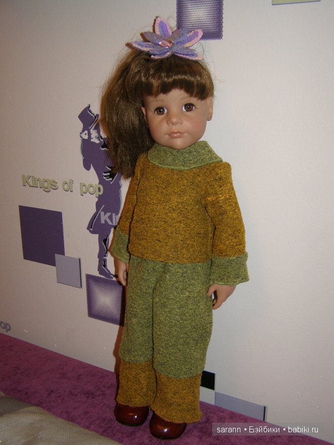 Зеленый комплект для куколки Иришки