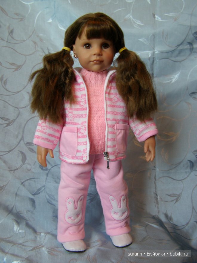 Две сестрички: Ангелина и Иришка любят модничать (фото 7)