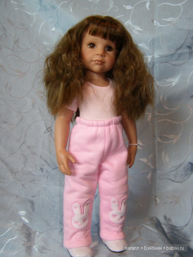 Две сестрички: Ангелина и Иришка любят модничать (фото 2)