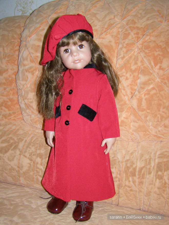 Две сестрички: Ангелина и Иришка любят модничать