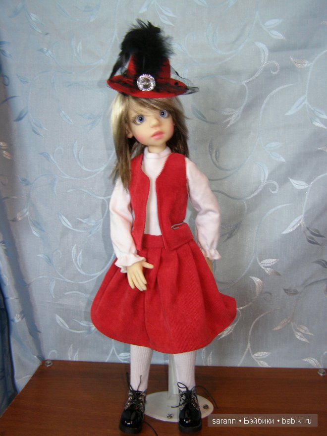 Приображаемся, Иззи от Kaye Wiggs