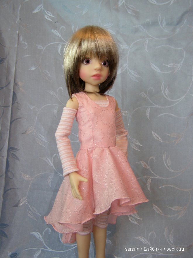 Меняя образы, Иззи от Kaye Wiggs MSD